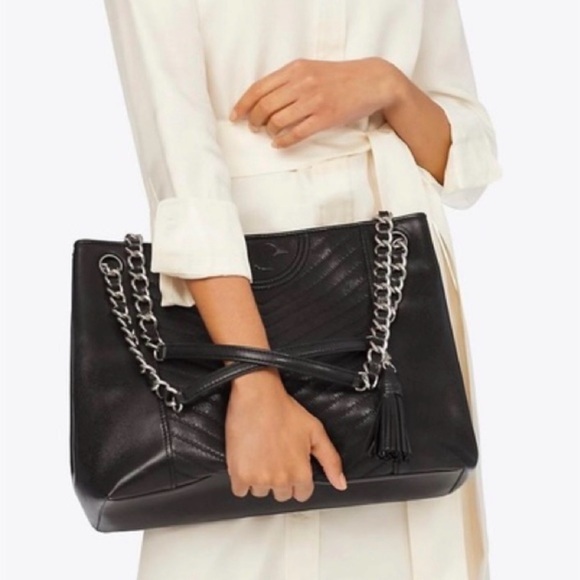 Tory Burch Black Fleming Distressed Leather Chain Tote Purse Bag - Picture 2 of 9